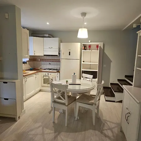 Alegna House Mamaia Nord